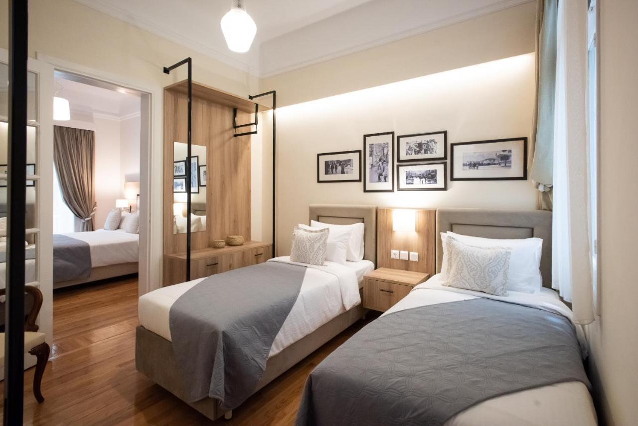 Blue Ark Lavish Sauna Suite เอเธนส์ ภายนอก รูปภาพ